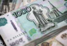 Доллар по 62 рубля, евро по 64,4. В чем секрет? И надолго ли это?