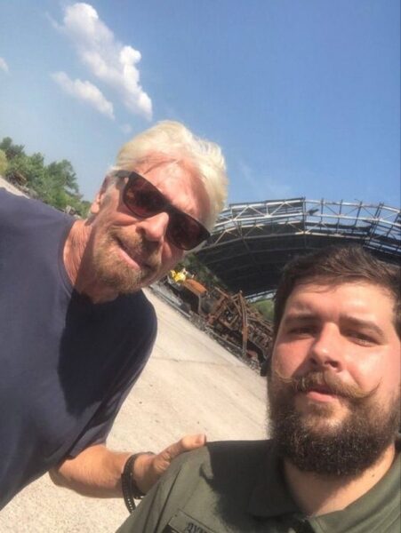 Британський мільярдер Річард Бренсон приїхав до&nbsp;Гостомелю