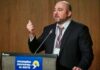Одіозному нардепу Столару світить екстрадиція, він намагається прикритись благодійністю, — екснардеп