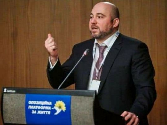Одіозному нардепу Столару світить екстрадиція, він намагається прикритись благодійністю,&nbsp;&mdash; екснардеп