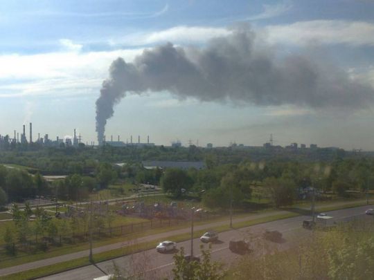 Потужна пожежа у&nbsp;Підмосков&rsquo;ї: горять склади неподалік ТЕЦ
