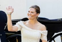 Фантастично: кронпринцеса Швеції одягла сукню з відкритими плечима від H&M на свій день народження