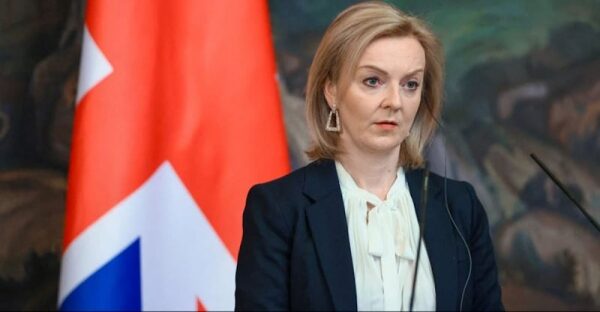 Женщины-чиновники Минобороны Великобритании: &laquo;Мы работаем в аду&raquo;