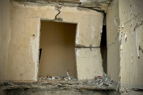 Одесситов просят не подходить к местам разбора завалов по проспекте Добровольского