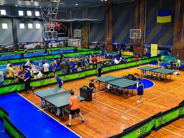 Спорт, що об’єднує: понад 150 юних спортсменів зібралися на турнір настільного тенісу Raif Kids Cup