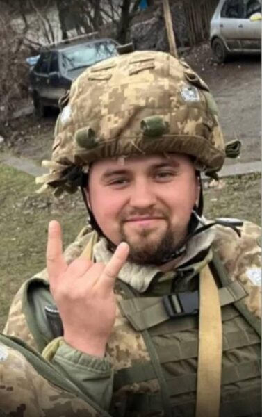 Того дня кулемет Сергія кілька разів падав із&nbsp;лафета&nbsp;&mdash; погана прикмета: дружина захисника із&nbsp;Запоріжжя про те, чому він гідний звання Героя України