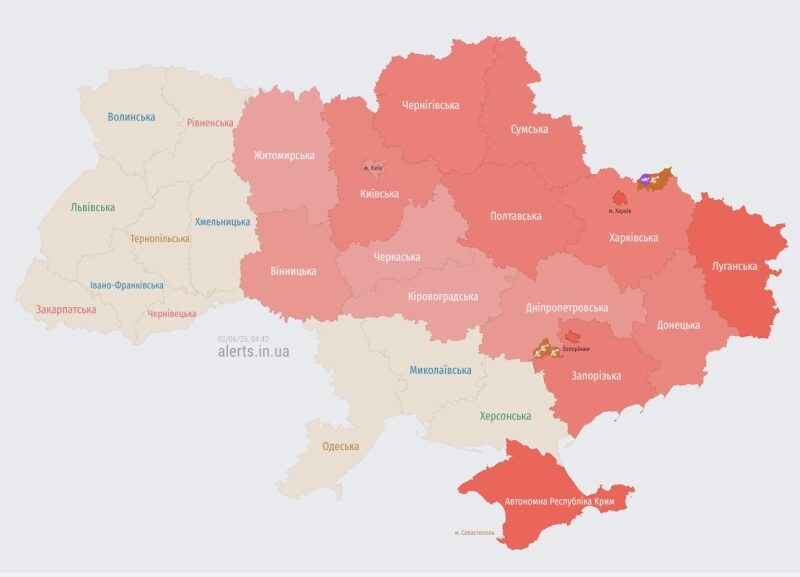 Ворог атакував низку областей України: на&nbsp;Херсонщині загинули три людини, в&nbsp;Харкові є&nbsp;постраждалі