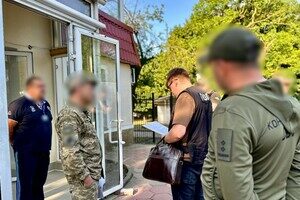 Присвоили почти восемь миллионов гривен: в Одесской области разоблачили коррупционную схему в воинской части