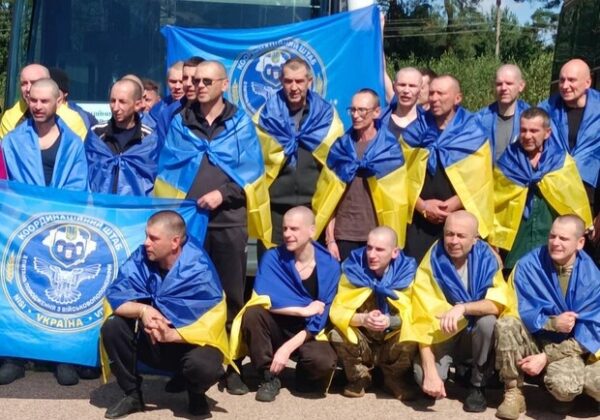 Был в плену почти четыре года: в Украину вернули таможенника из Одессы