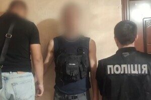В Одессе молодой человек поджег четыре автомобиля: подробности преступления
