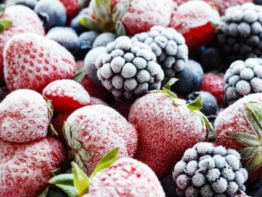 Фрукти, які краще купувати замороженими: ви&nbsp;будете здивовані
