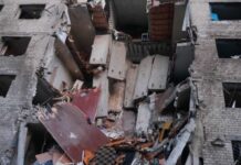 Росіяни атакували Україну дронами й ракетами: горять будинки, є загиблі та поранені діти (фото, відео)