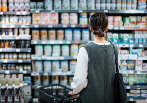 "Зимнюю тысячу" теперь можно тратить на продукты: где и как работает новая опция