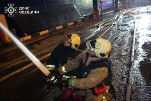 Дроново-баллистический удар по двум портам Одесчины: получило повреждения судно, есть пострадавший