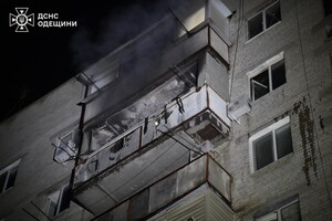 В Одессе горели балкон и квартира: пострадал мужчина