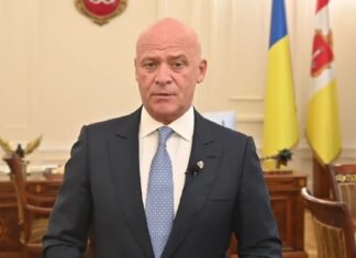 Почти тысяча страниц дела: Верховный Суд взялся за иск Труханова по поводу гражданства