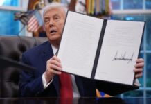 Трамп грозит установить тарифы 25% на автомобили из ЕС
