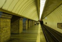 У київському метро пролунав «вибух»: деталі інциденту (відео)